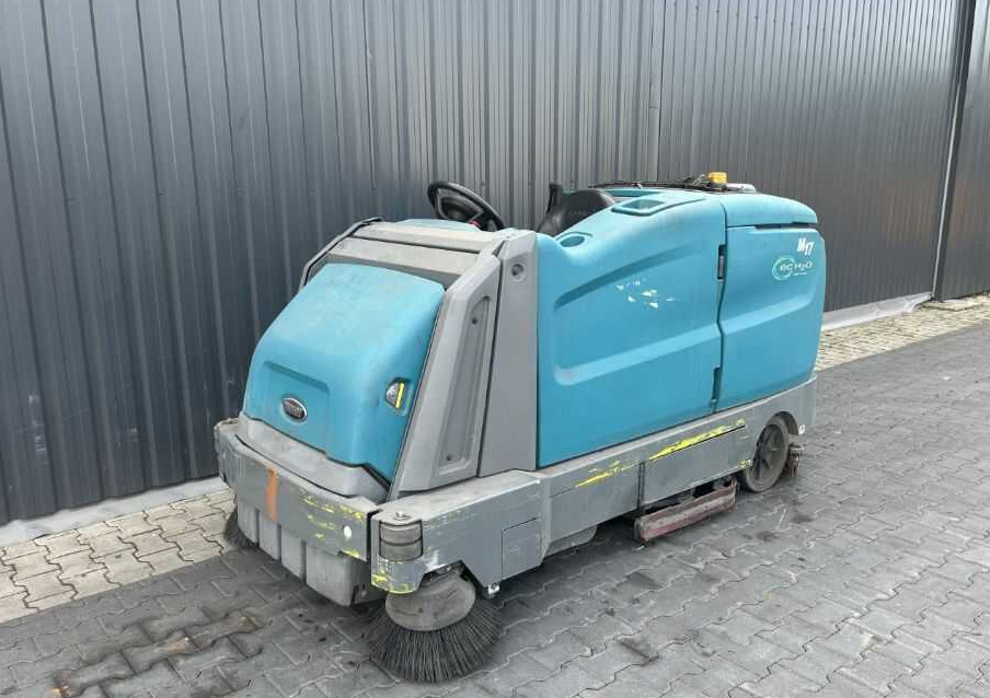 Tennant M17 - Aspirador industrial: foto 1 Tennant M17 - Aspirador industrial: foto 1