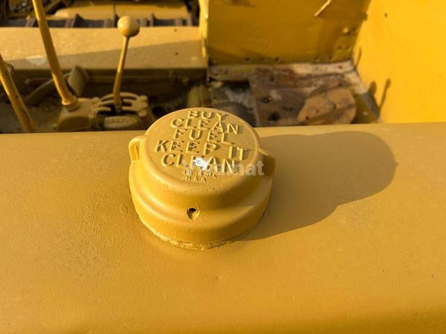 Caterpillar D4 - - Bulldozer: foto 3 Caterpillar D4 - - Bulldozer: foto 3