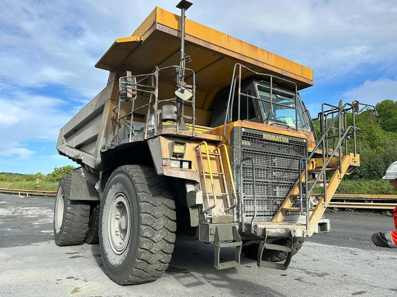 Komatsu HD605-7 - Dúmper: foto 1 Komatsu HD605-7 - Dúmper: foto 1