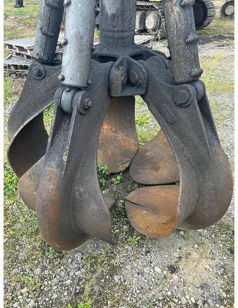 Liebherr 30t - Pinza de manipulación: foto 4 Liebherr 30t - Pinza de manipulación: foto 4