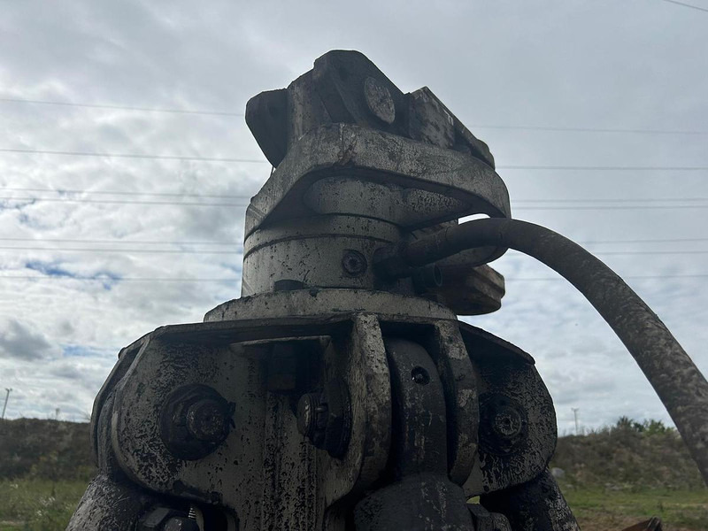 Liebherr 30t - Pinza de manipulación: foto 3 Liebherr 30t - Pinza de manipulación: foto 3