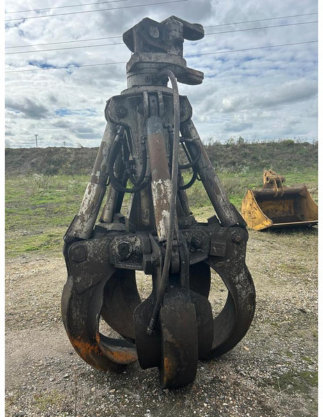 Liebherr 30t - Pinza de manipulación: foto 1 Liebherr 30t - Pinza de manipulación: foto 1