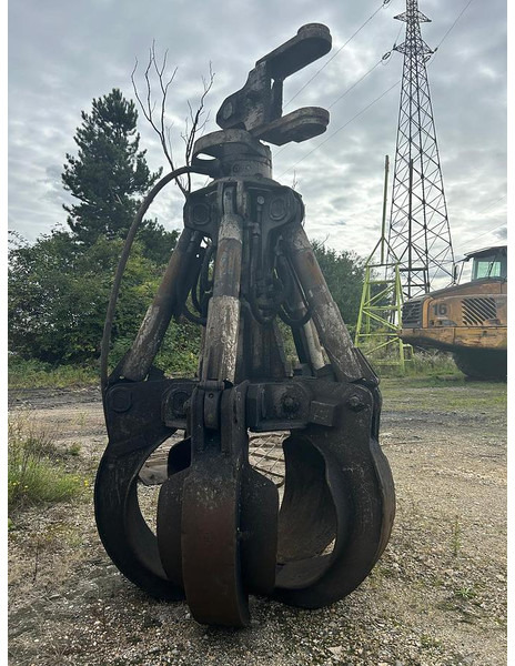 Liebherr 30t - Pinza de manipulación: foto 2 Liebherr 30t - Pinza de manipulación: foto 2