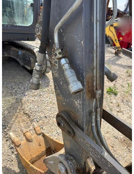 Mecalac 6MCR - Excavadora de cadenas: foto 3 Mecalac 6MCR - Excavadora de cadenas: foto 3