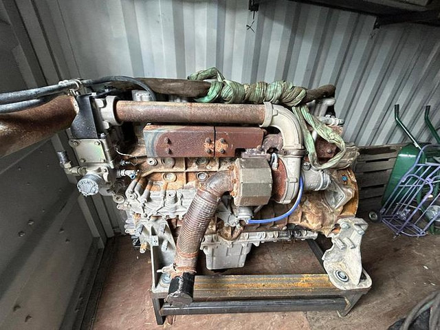 Liebherr D936L A6 -R954CHD Li - Piezas de recambio: foto 1 Liebherr D936L A6 -R954CHD Li - Piezas de recambio: foto 1