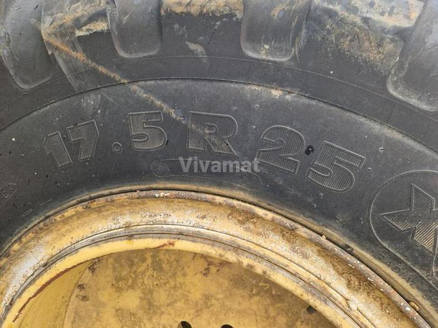 Michelin 17,5 R 25 Xmine D2 - - Piezas de recambio: foto 2 Michelin 17,5 R 25 Xmine D2 - - Piezas de recambio: foto 2