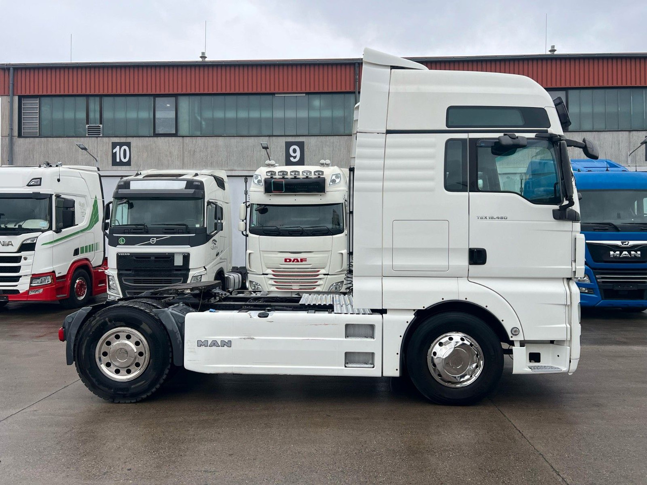 MAN TGX 18.480 * RETARDER * KLIMA * ALCOA *VOLLVERKL - Cabeza tractora: foto 4 MAN TGX 18.480 * RETARDER * KLIMA * ALCOA *VOLLVERKL - Cabeza tractora: foto 4