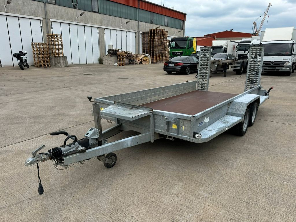 Saris TIEFLADER MIT RAMPEN*TÜV*4 M LANG*TROMMELBREMSEN - Remolque góndola rebajadas: foto 1 Saris TIEFLADER MIT RAMPEN*TÜV*4 M LANG*TROMMELBREMSEN - Remolque góndola rebajadas: foto 1