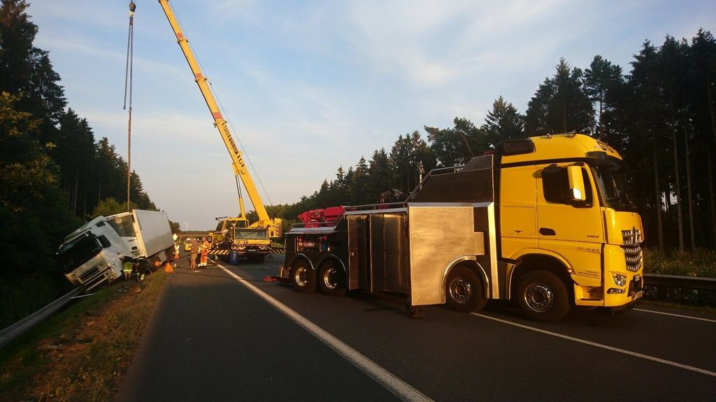 Mercedes-Benz Arocs 4163 8x4 G&G Heavy Wrecker Mercedes-Benz Arocs 4163 8x4 G&G Heavy Wrecker - Grua de remolque autos: foto 1 Mercedes-Benz Arocs 4163 8x4 G&G Heavy Wrecker Mercedes-Benz Arocs 4163 8x4 G&G Heavy Wrecker - Grua de remolque autos: foto 1