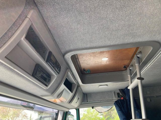 Camión portacontenedore/ Intercambiable Iveco Stralis AT190S31/FP CM TOPSLEEPER Euro5 Intarder Iveco Stralis AT190S31/FP CM TOPSLEEPER Euro5 Intarder: foto 11