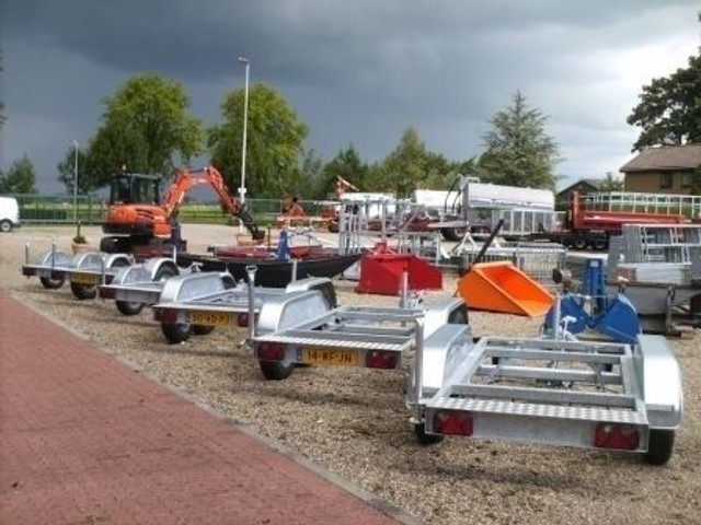 Aanhangers tank of aggregaat opbouw - Remolque chasis: foto 2 Aanhangers tank of aggregaat opbouw - Remolque chasis: foto 2