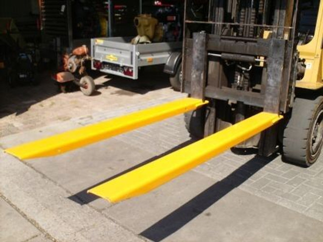 Lepelverlengstukken - Implemento: foto 1 Lepelverlengstukken - Implemento: foto 1