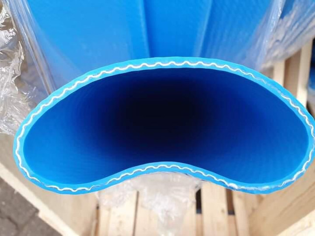 Grote voorraad nieuwe sleepslangen 4" - Implemento para Maquinaria agrícola: foto 3 Grote voorraad nieuwe sleepslangen 4" - Implemento para Maquinaria agrícola: foto 3