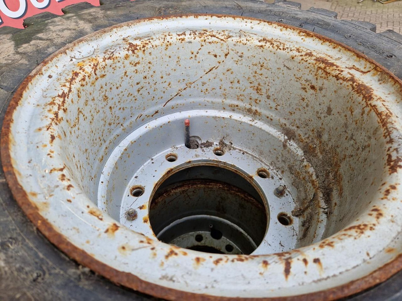 Onbekend - Neumáticos y llantas: foto 4 Onbekend - Neumáticos y llantas: foto 4