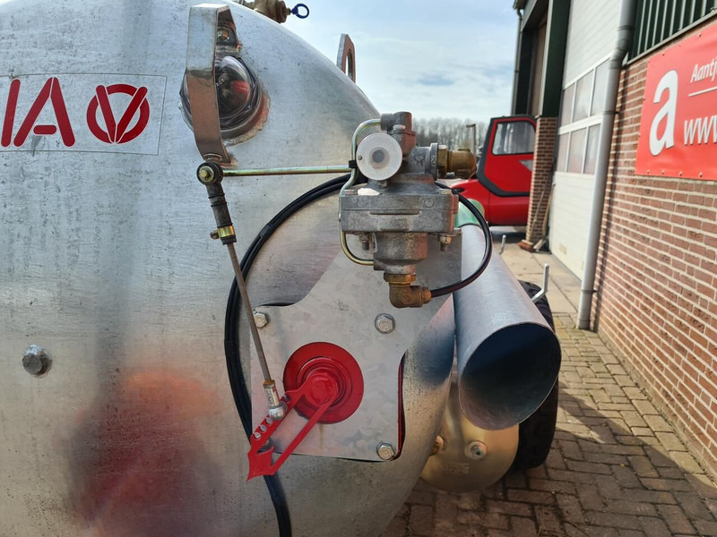 Esparcidor de estiércol nuevo Vaia waterwagen MB32: foto 6