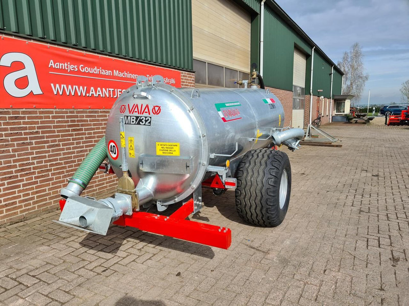 Vaia waterwagen MB32 - Esparcidor de estiércol: foto 3 Vaia waterwagen MB32 - Esparcidor de estiércol: foto 3