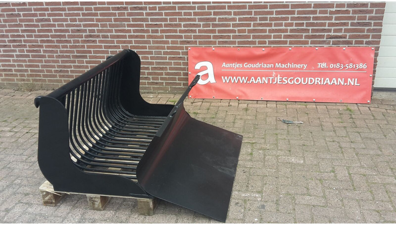 Voorlader en shovel bakken - Cazo: foto 1 Voorlader en shovel bakken - Cazo: foto 1