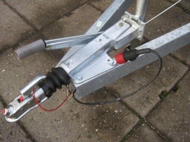 Snelverkeer aanhangers (voor IBC tank) - Remolque chasis: foto 4 Snelverkeer aanhangers (voor IBC tank) - Remolque chasis: foto 4