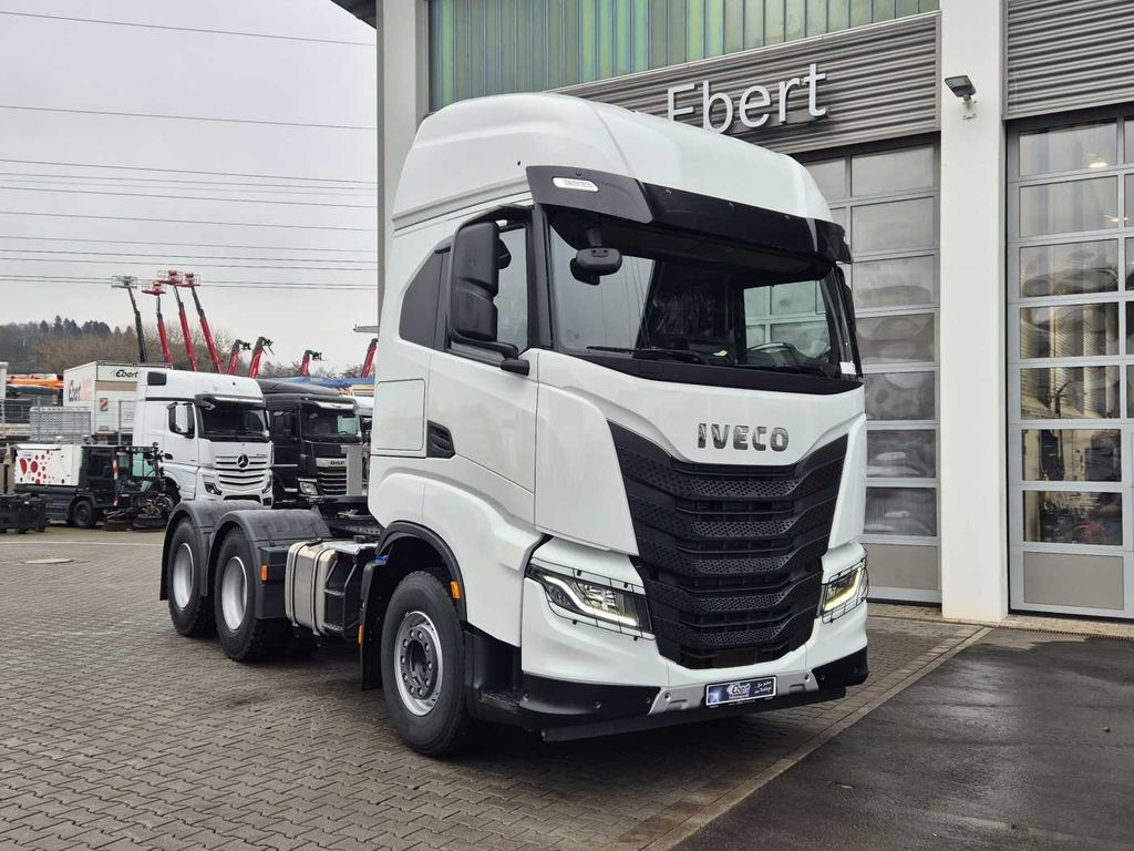 Iveco X-Way AS440X57TZ/P ON+ 6x4 Intarder 2xBett - Cabeza tractora: foto 2 Iveco X-Way AS440X57TZ/P ON+ 6x4 Intarder 2xBett - Cabeza tractora: foto 2