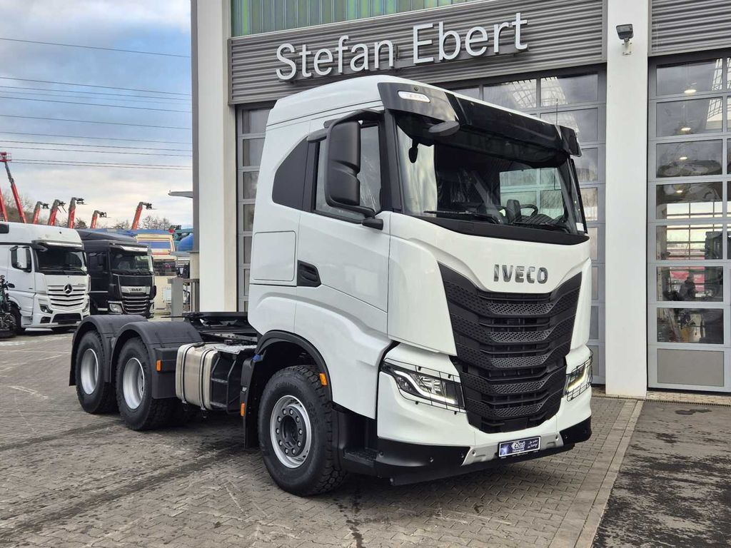 Iveco X-Way AS440X57TZ/P ON+ 6x4 Intarder Bett - Cabeza tractora: foto 2 Iveco X-Way AS440X57TZ/P ON+ 6x4 Intarder Bett - Cabeza tractora: foto 2