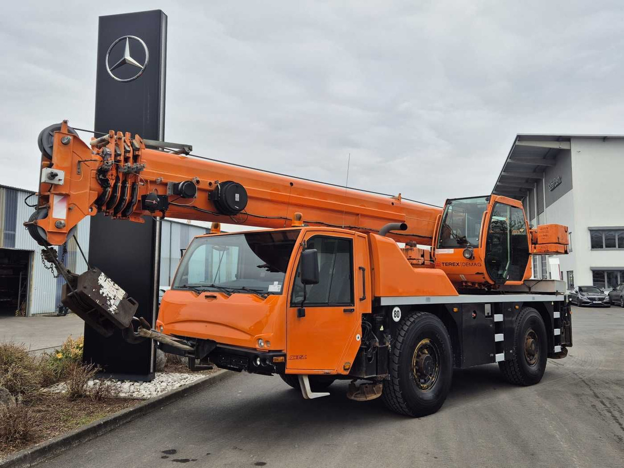 Demag Terex AC35L Mobilkran Klima 2x AHK - Camión grúa: foto 2 Demag Terex AC35L Mobilkran Klima 2x AHK - Camión grúa: foto 2