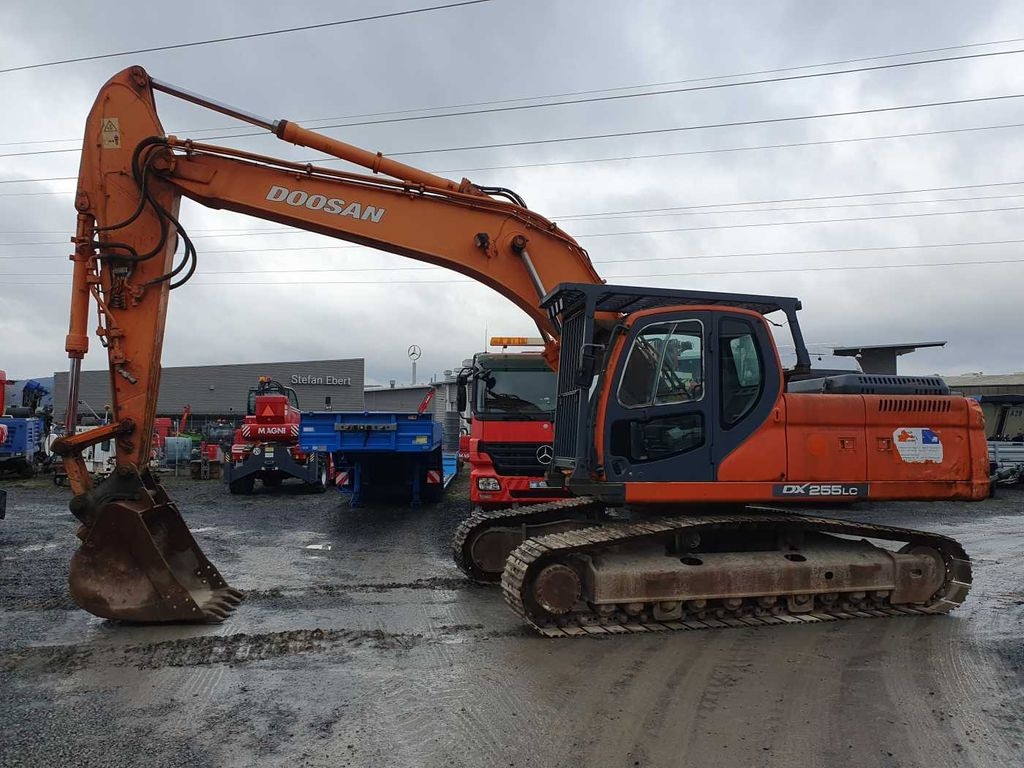 Doosan DX 255 LC / 2007 / 7.265h / CW40 / Tieflöffel - Excavadora de cadenas: foto 1 Doosan DX 255 LC / 2007 / 7.265h / CW40 / Tieflöffel - Excavadora de cadenas: foto 1
