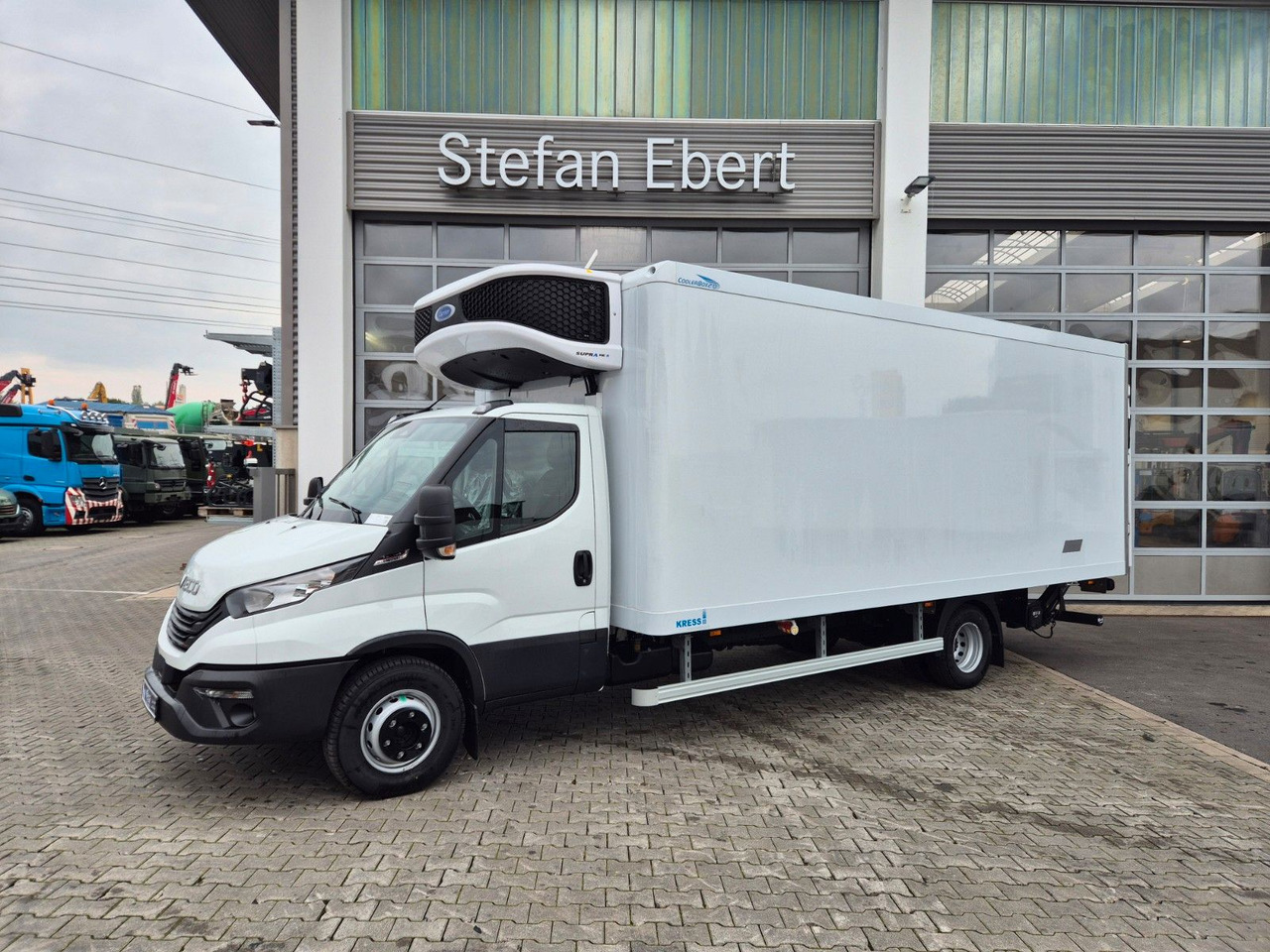 Iveco Daily 70C18 A8 3.0L *R5.100mm*LBW*Luft*Automatik - Furgoneta frigorifica: foto 2 Iveco Daily 70C18 A8 3.0L *R5.100mm*LBW*Luft*Automatik - Furgoneta frigorifica: foto 2