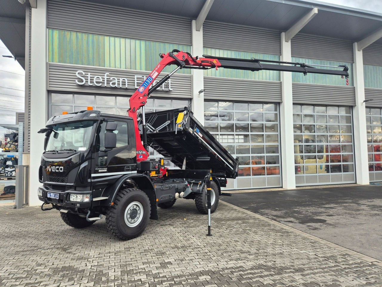 Iveco Eurocargo ML150E32WS 4x4 Kran HMF 1130K Funk AHK - Camión volquete, Camión grúa: foto 4 Iveco Eurocargo ML150E32WS 4x4 Kran HMF 1130K Funk AHK - Camión volquete, Camión grúa: foto 4
