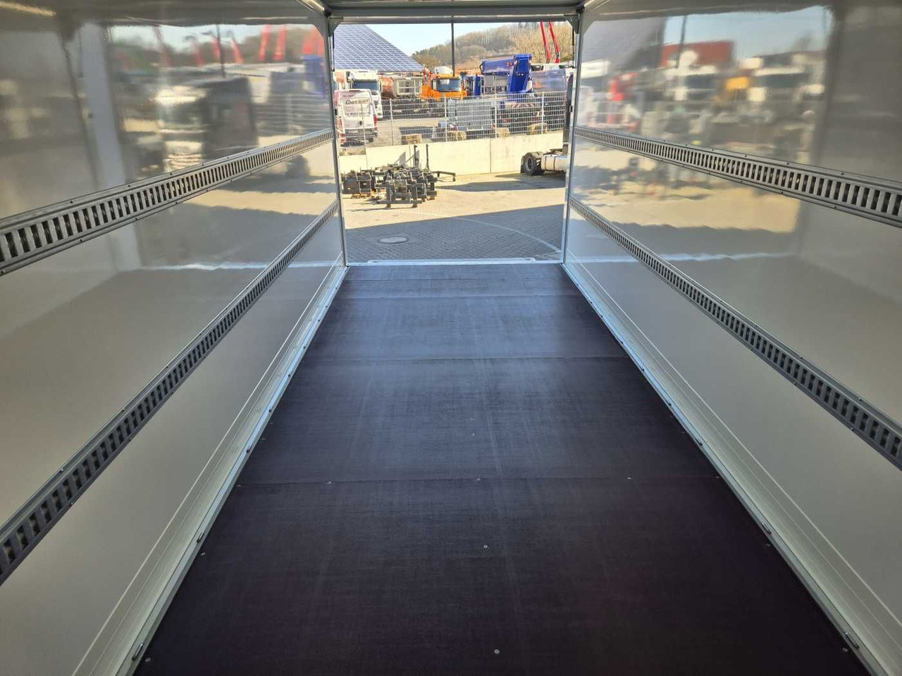 Camión caja cerrada Iveco S-Way AD190S40/P Junge AHK LBW 2.000kg: foto 12