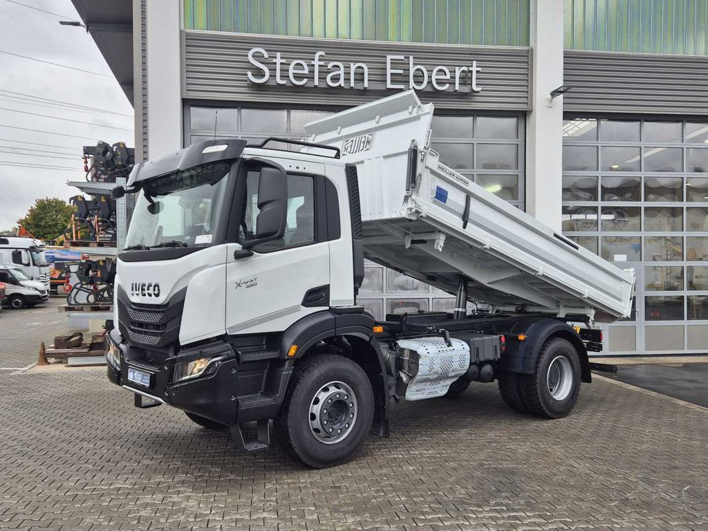 Iveco X-Way AD200X48 HR OFF 4x2 Meiller Intarder 2x - Camión volquete: foto 1 Iveco X-Way AD200X48 HR OFF 4x2 Meiller Intarder 2x - Camión volquete: foto 1