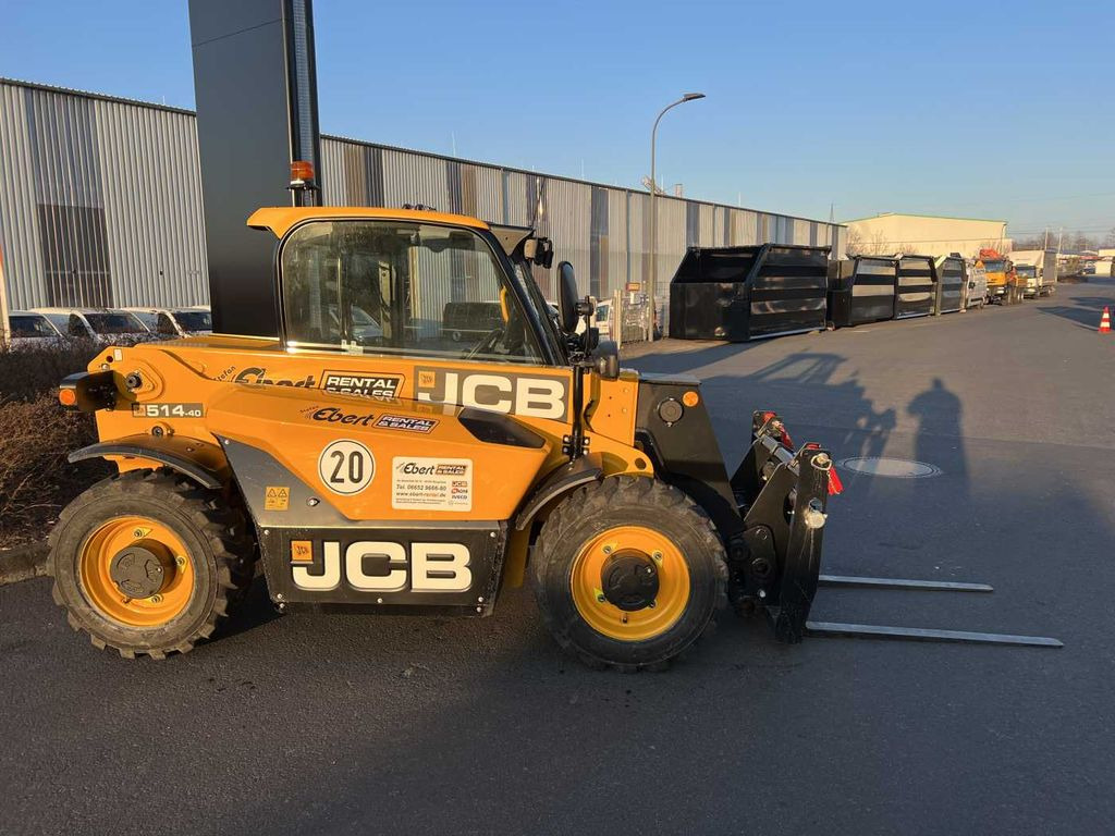 JCB 514-40 / nur 108h / 2023 / Eigengewicht: 2.700kg - Manipulador telescópico: foto 5 JCB 514-40 / nur 108h / 2023 / Eigengewicht: 2.700kg - Manipulador telescópico: foto 5