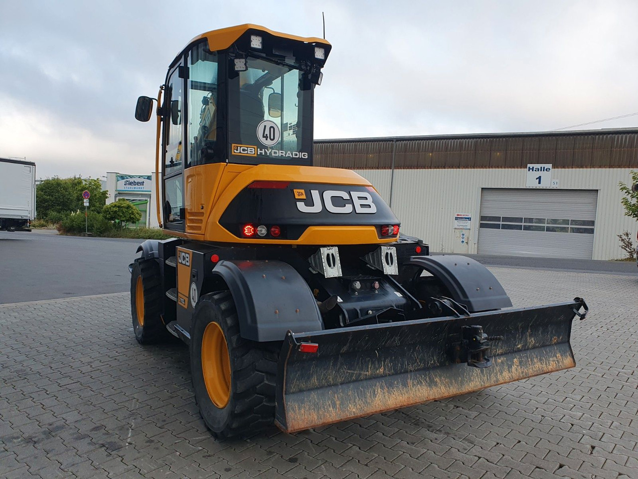 JCB Hydradig 110W / Pratzen / nur 572h! / 2023 - Excavadora de ruedas: foto 4 JCB Hydradig 110W / Pratzen / nur 572h! / 2023 - Excavadora de ruedas: foto 4