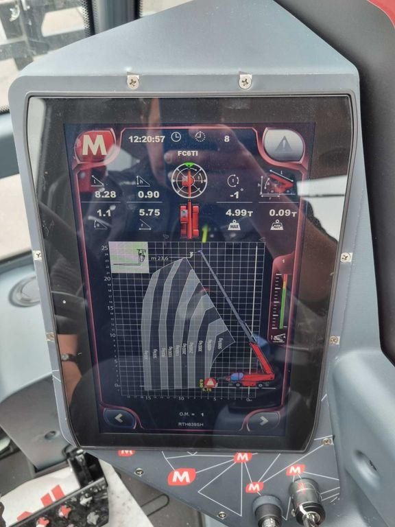 Manipulador telescópico nuevo Magni RTH 6.39 SH Roto /Funk /Liebherr Drehkranz Magni RTH 6.39 SH Roto /Funk /Liebherr Drehkranz: foto 12 Manipulador telescópico nuevo Magni RTH 6.39 SH Roto /Funk /Liebherr Drehkranz Magni RTH 6.39 SH Roto /Funk /Liebherr Drehkranz: foto 12