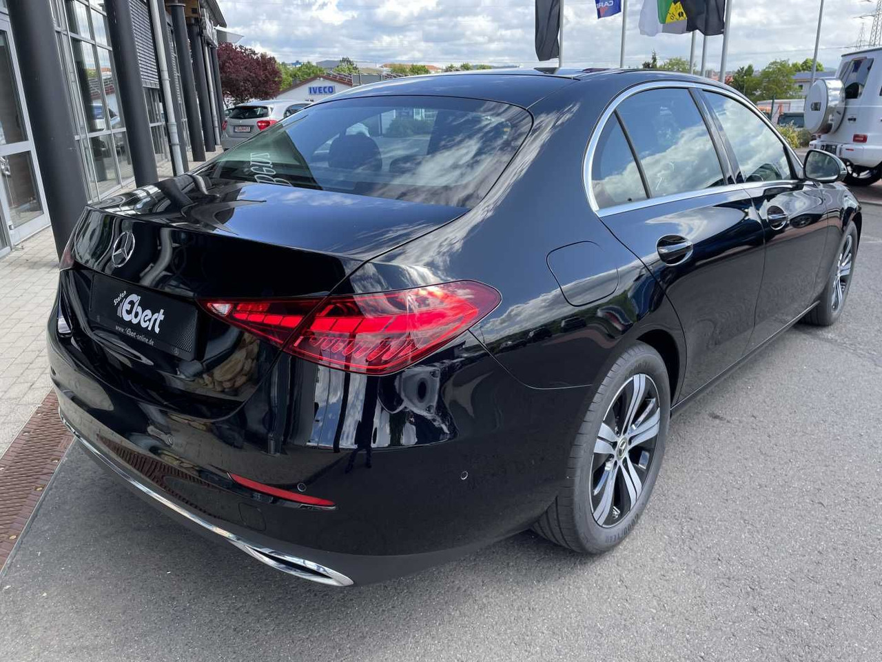 Mercedes-Benz C 180 9G Avantgarde Memory+Distr+ 360°+Keyless+L - Sedan: foto 4 Mercedes-Benz C 180 9G Avantgarde Memory+Distr+ 360°+Keyless+L - Sedan: foto 4