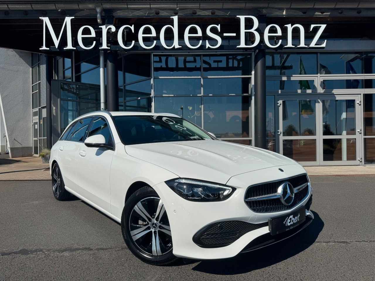 Mercedes-Benz C 180 T Avantgarde+AHK+Memory+Ambiente+TotW - Coche familiar: foto 1 Mercedes-Benz C 180 T Avantgarde+AHK+Memory+Ambiente+TotW - Coche familiar: foto 1