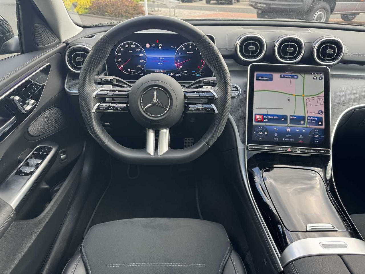 Coche Mercedes-Benz C 200 T AMG Pano+AHK+RFK+Memory+Night+ TotW: foto 12