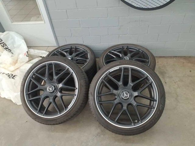 Mercedes-Benz E 63 AMG S Pano+Burm+AirM+HUD+Multibeam+HUD+360 - Sedan: foto 4 Mercedes-Benz E 63 AMG S Pano+Burm+AirM+HUD+Multibeam+HUD+360 - Sedan: foto 4