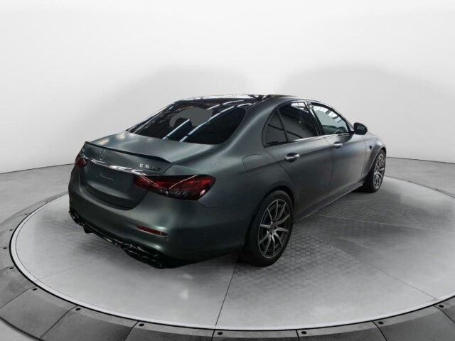 Mercedes-Benz E 63 AMG S Pano+Burm+AirM+HUD+Multibeam+HUD+360 - Sedan: foto 2 Mercedes-Benz E 63 AMG S Pano+Burm+AirM+HUD+Multibeam+HUD+360 - Sedan: foto 2
