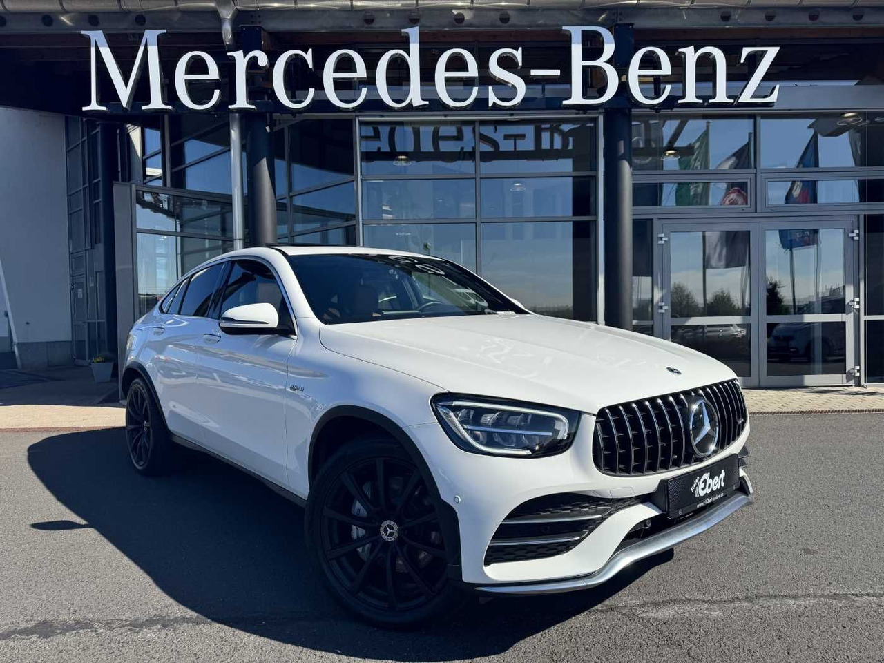 Mercedes-Benz GLC 43 AMG Coupe AirM+Memory+RFK+ SPUR+TOTW+ESD - Coche: foto 4 Mercedes-Benz GLC 43 AMG Coupe AirM+Memory+RFK+ SPUR+TOTW+ESD - Coche: foto 4