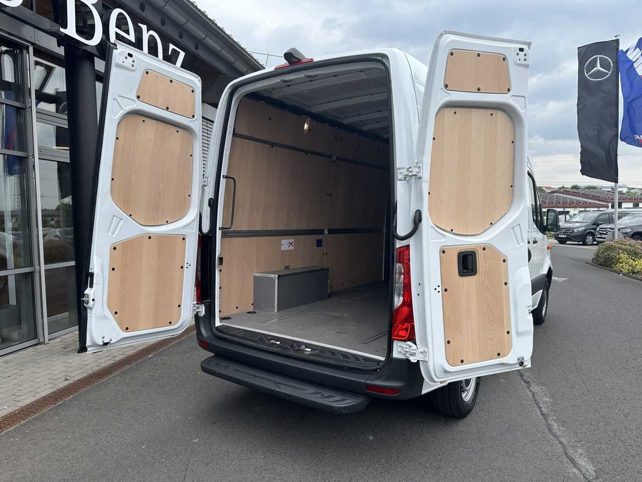 Furgón Mercedes-Benz Sprinter 317 CDI 3665 9G Klima 360 MBUX SHZ: foto 6