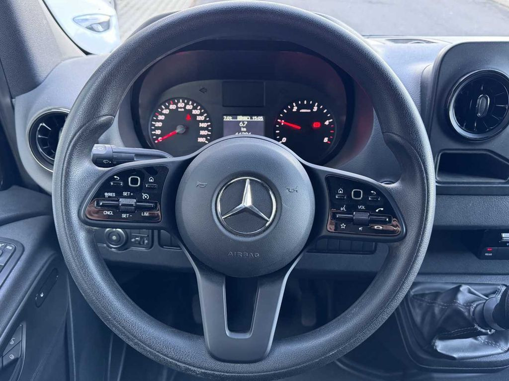 Leasing de Mercedes-Benz Sprinter 317 CDI Rollstuhl-/Behinderten-Lift AMF Mercedes-Benz Sprinter 317 CDI Rollstuhl-/Behinderten-Lift AMF Mercedes-Benz Sprinter 317 CDI Rollstuhl-/Behinderten-Lift AMF Mercedes-Benz Sprinter 317 CDI Rollstuhl-/Behinderten-Lift AMF: foto 15