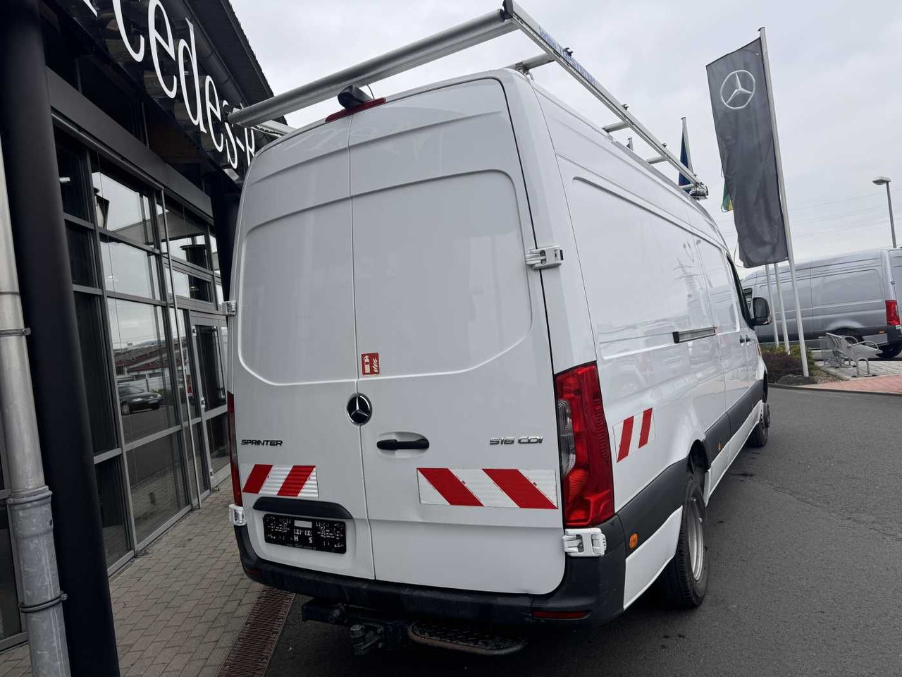 Mercedes-Benz Sprinter 516 CDI Werkstatt/Regal AHK3,5to Klima - Furgón: foto 4 Mercedes-Benz Sprinter 516 CDI Werkstatt/Regal AHK3,5to Klima - Furgón: foto 4