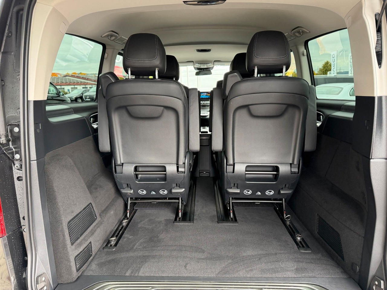 Coche familiar Mercedes-Benz V 250 AVANTGARDE ED AHK Tisch 6Sitze: foto 6 Coche familiar Mercedes-Benz V 250 AVANTGARDE ED AHK Tisch 6Sitze: foto 6