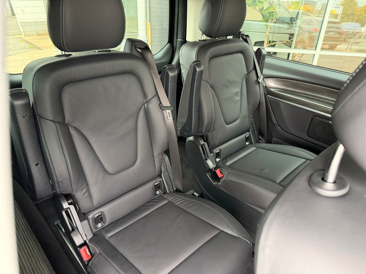Coche familiar Mercedes-Benz V 250 AVANTGARDE ED AHK Tisch 6Sitze: foto 9 Coche familiar Mercedes-Benz V 250 AVANTGARDE ED AHK Tisch 6Sitze: foto 9