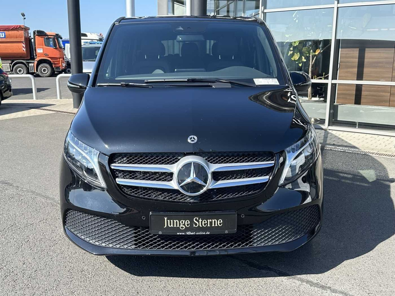 Mercedes-Benz V 250 d EDITION Leder Kamera ILS 7Sitze - Coche: foto 2 Mercedes-Benz V 250 d EDITION Leder Kamera ILS 7Sitze - Coche: foto 2
