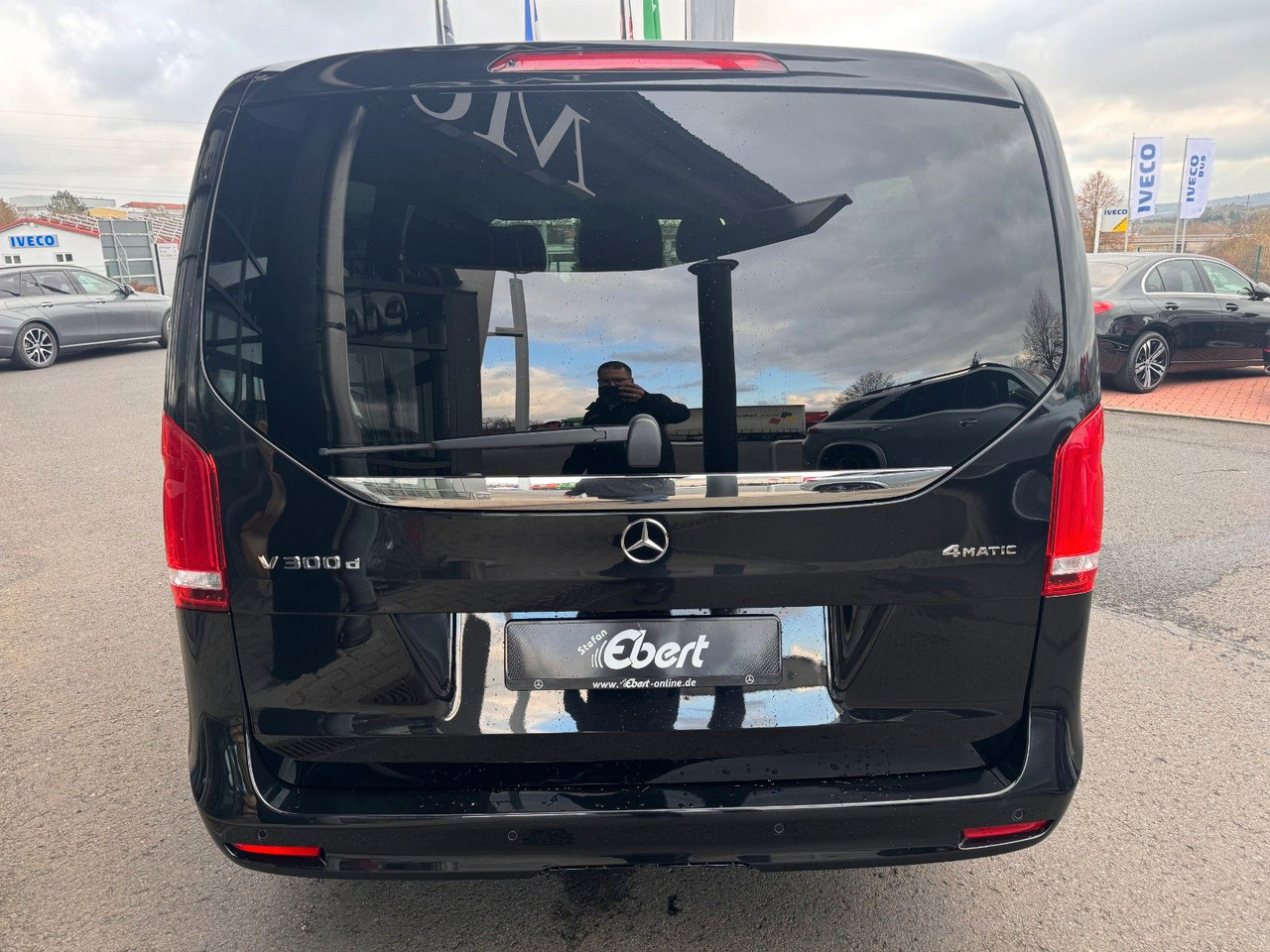 Mercedes-Benz V 300 d AVA Extralang 4MATIC AHK Stdh DISTRONIC - Coche familiar: foto 5 Mercedes-Benz V 300 d AVA Extralang 4MATIC AHK Stdh DISTRONIC - Coche familiar: foto 5