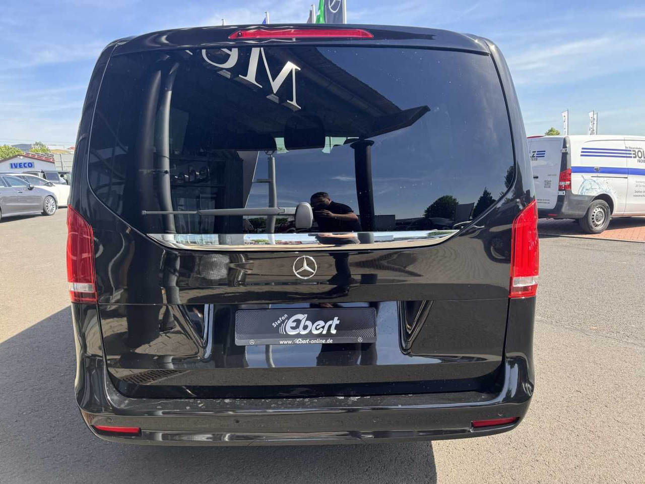Mercedes-Benz V 300 d AVA Extralang AIRMATIC Standheiz 360Kam - Furgoneta de pasajeros: foto 5 Mercedes-Benz V 300 d AVA Extralang AIRMATIC Standheiz 360Kam - Furgoneta de pasajeros: foto 5