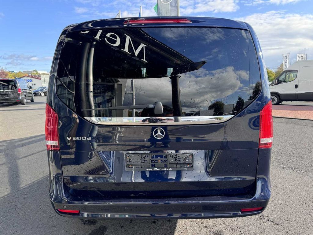 Mercedes-Benz V 300 d EDITION 7Sitze MBUX LED Kamera Mercedes-Benz V 300 d EDITION 7Sitze MBUX LED Kamera - Minibús, Furgoneta de pasajeros: foto 5 Mercedes-Benz V 300 d EDITION 7Sitze MBUX LED Kamera Mercedes-Benz V 300 d EDITION 7Sitze MBUX LED Kamera - Minibús, Furgoneta de pasajeros: foto 5