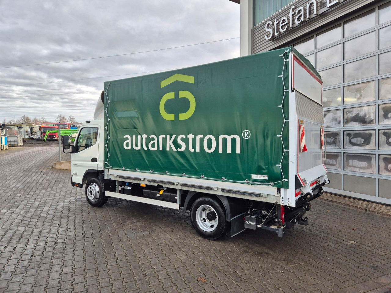 Furgoneta con lona Mitsubishi Canter 7C15 LBW Klima Navi Kamera AHK: foto 7 Furgoneta con lona Mitsubishi Canter 7C15 LBW Klima Navi Kamera AHK: foto 7