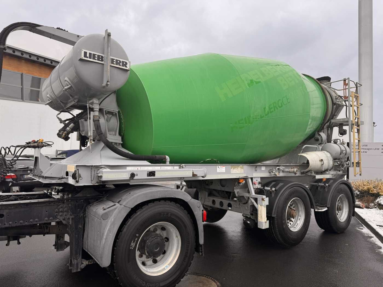 Müller-Mitteltal SF32BM/BT Liebherr HTM1004 10m³ BPW Liftachse - Semirremolque hormigonera: foto 4 Müller-Mitteltal SF32BM/BT Liebherr HTM1004 10m³ BPW Liftachse - Semirremolque hormigonera: foto 4